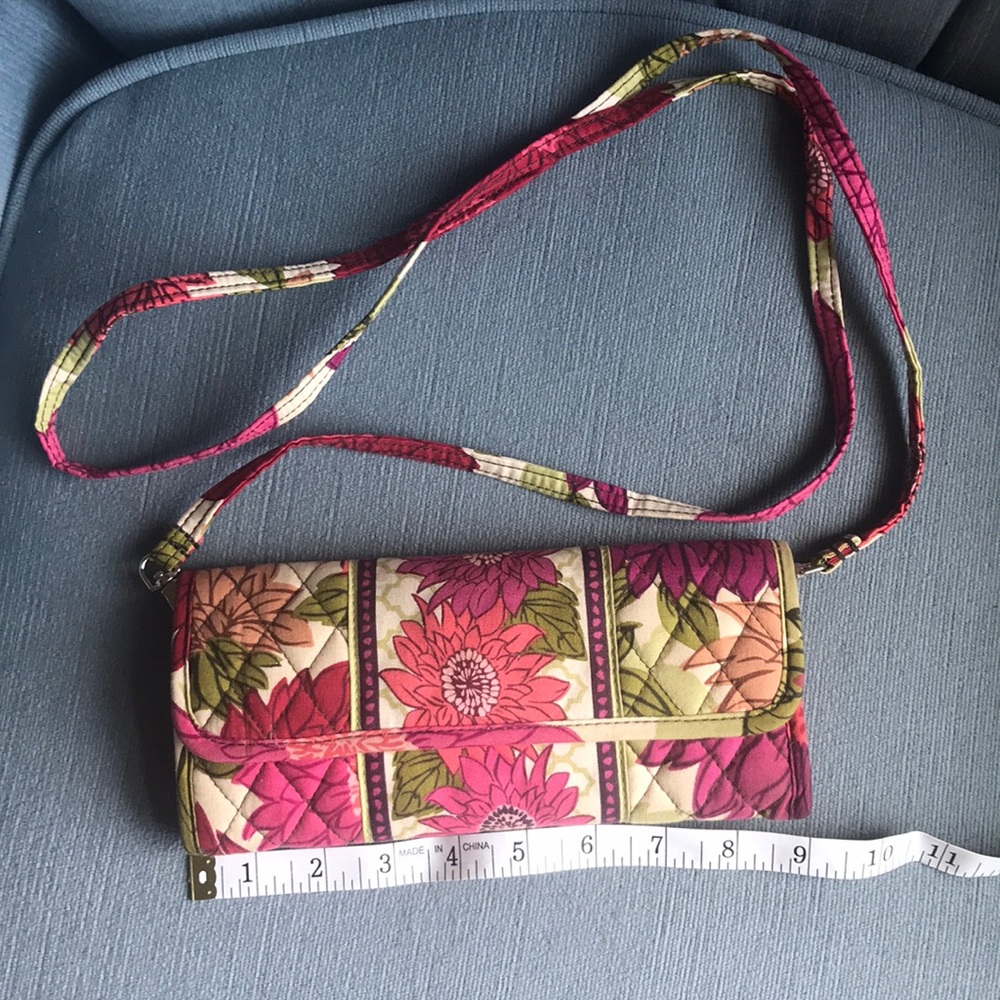 Vera Bradley clutch/wallet